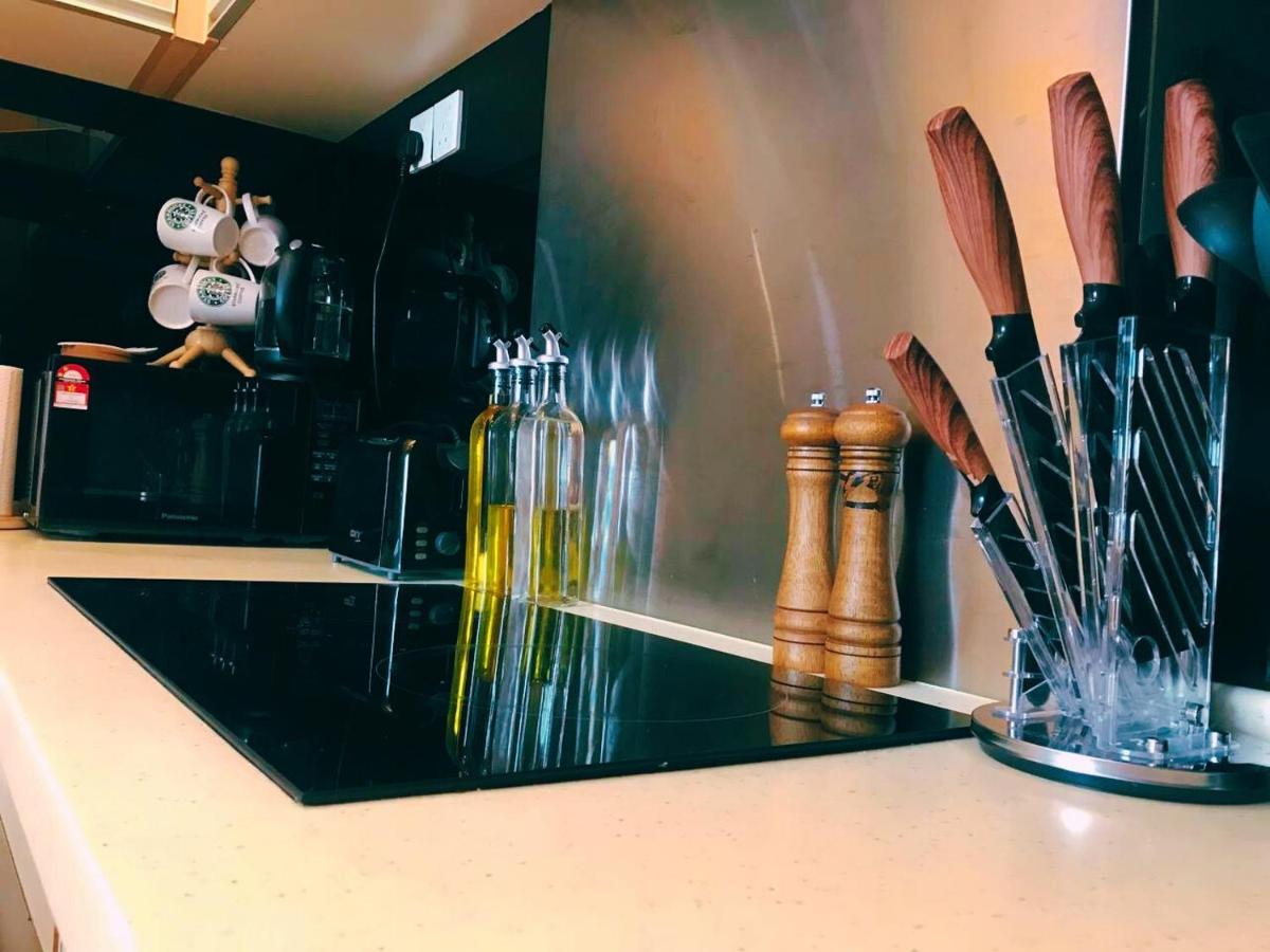 Backpackers Cozy Apartment Kl Sentral 쿠알라룸푸르 외부 사진