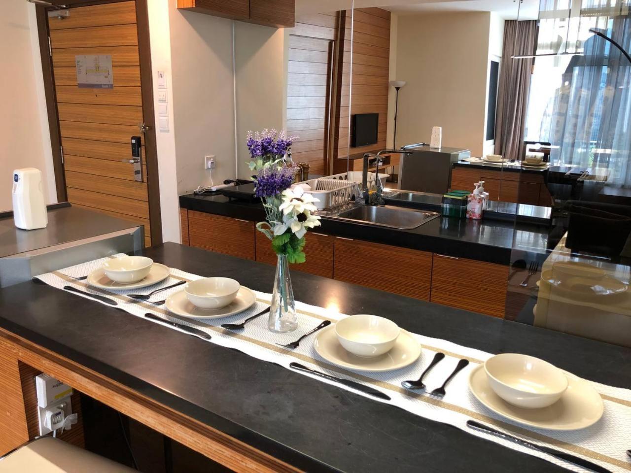 Backpackers Cozy Apartment Kl Sentral 쿠알라룸푸르 외부 사진